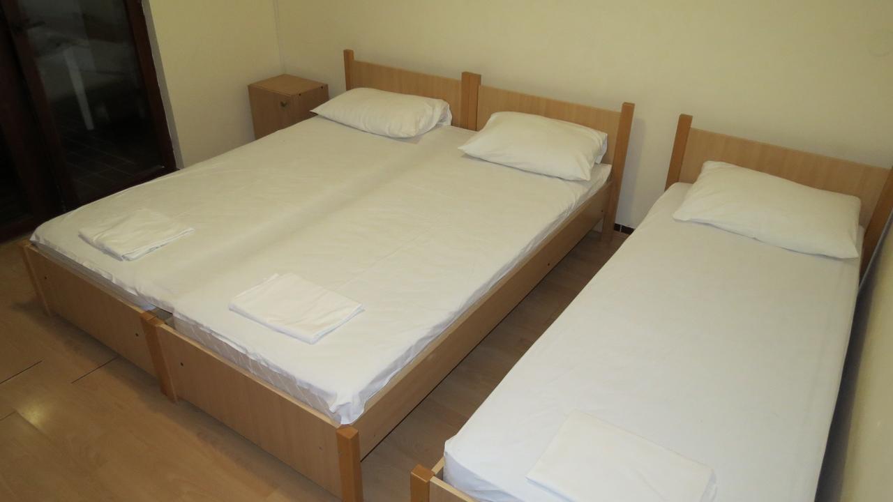 Guesthouse Obala Sutomore Zewnętrze zdjęcie