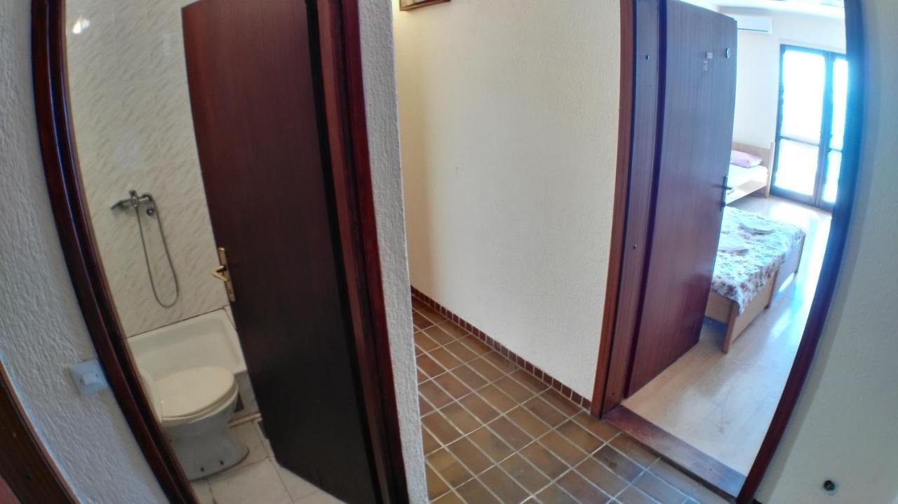 Guesthouse Obala Sutomore Zewnętrze zdjęcie