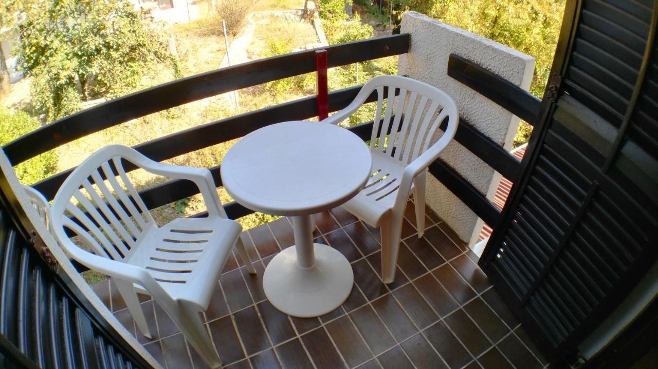 Guesthouse Obala Sutomore Zewnętrze zdjęcie