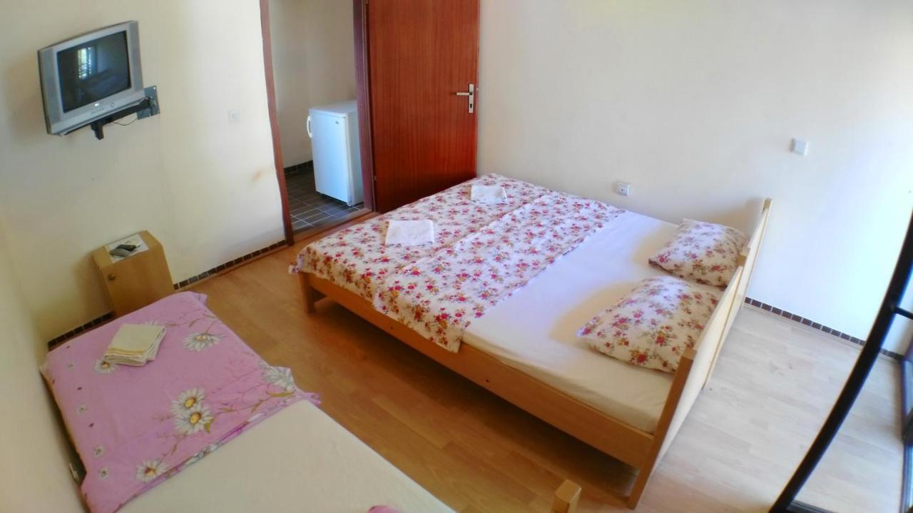 Guesthouse Obala Sutomore Zewnętrze zdjęcie